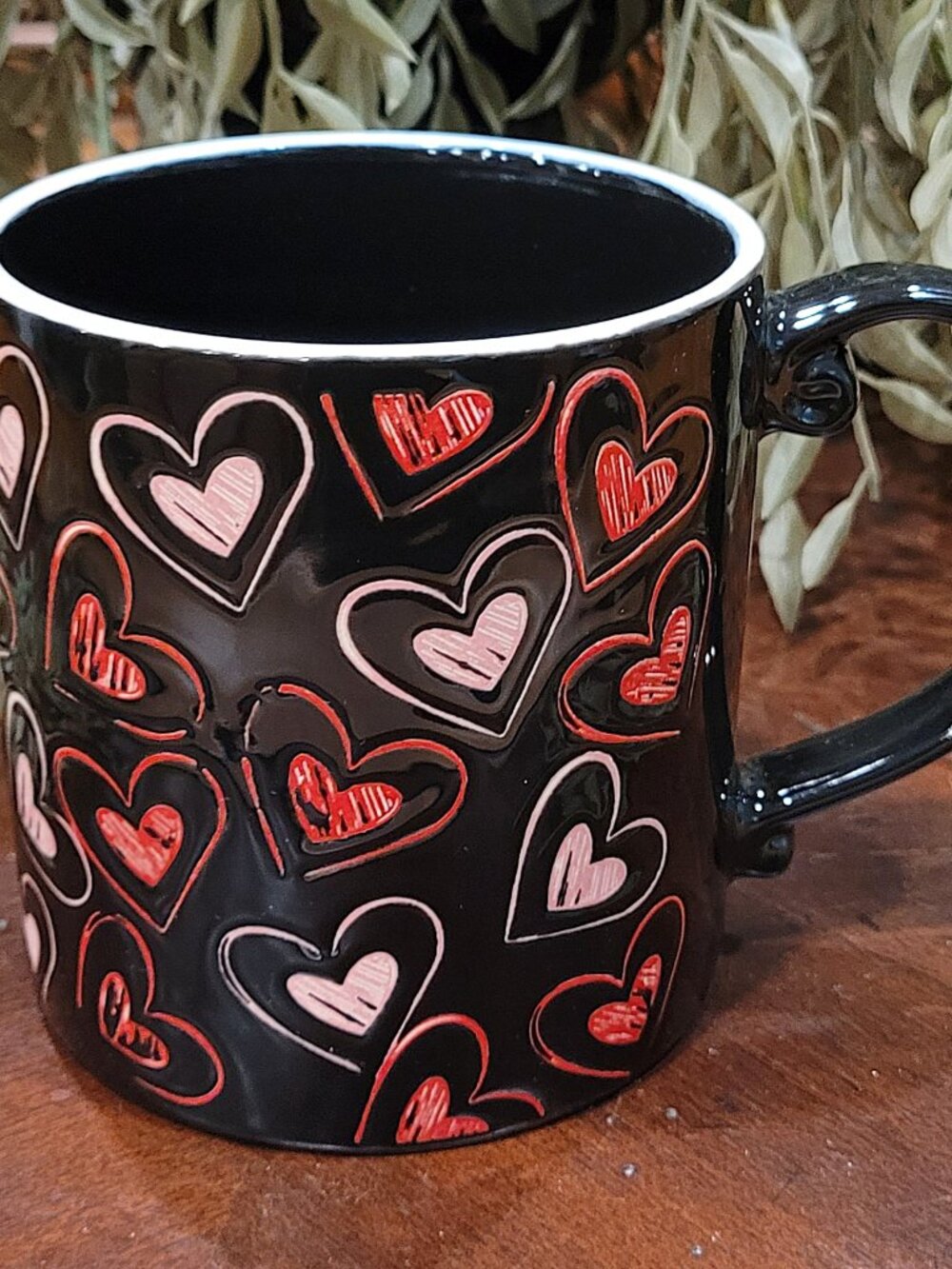 Spectrum Designz Embossed Hearts Coffee Mug 20 Oz